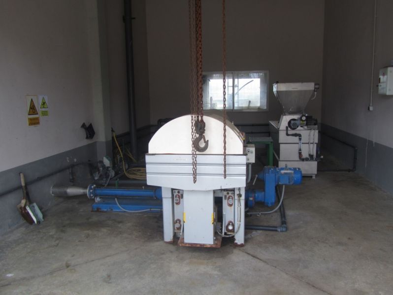 17 02 03 Sala centrifuga